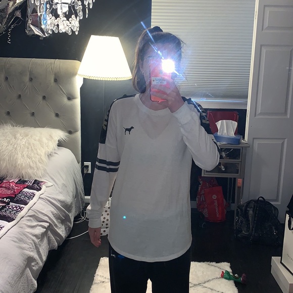 VS PINK off white long sleeve shirt - Picture 5 of 6